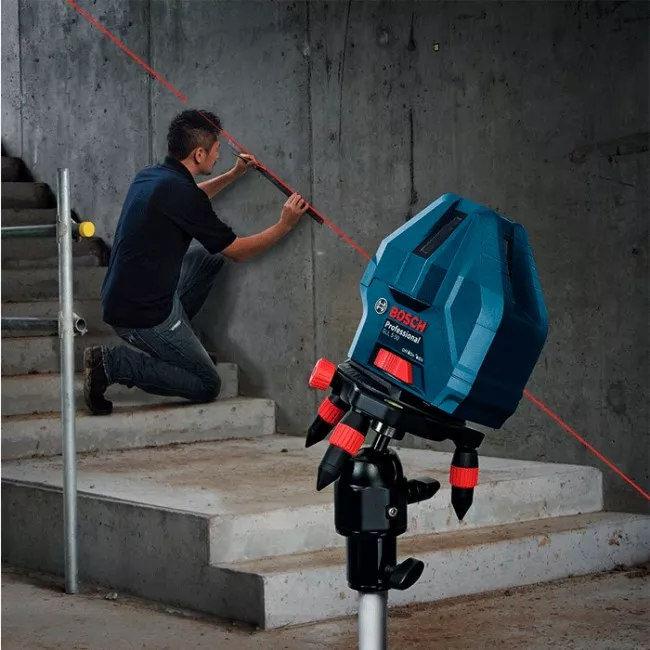 Нивелир лазерный Bosch Professional GLL 3-15 + мини штатив, IP 54 (0.601.063.M00)