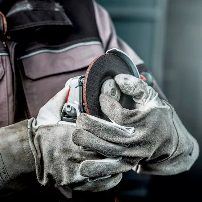Угловая шлифмашина (болгарка) Metabo WE 17-150 Quick (601074000)
