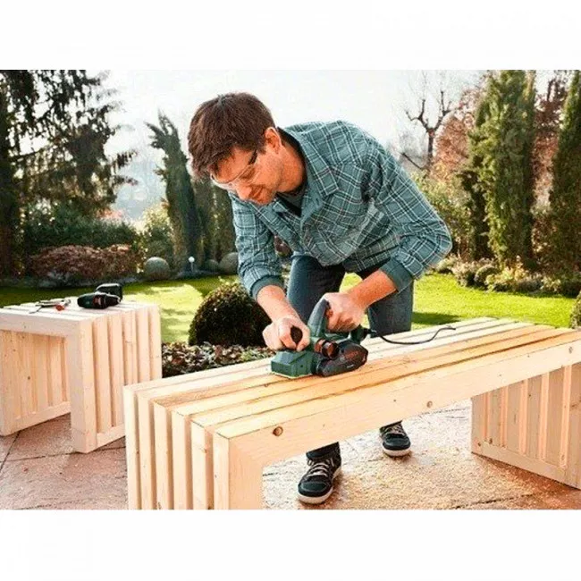 Рубанок Bosch PHO 2000, 680 Вт, ніж 82мм, стругання 2 мм, вибірка паза 8 мм, 2.4кг (0.603.2A4.120)