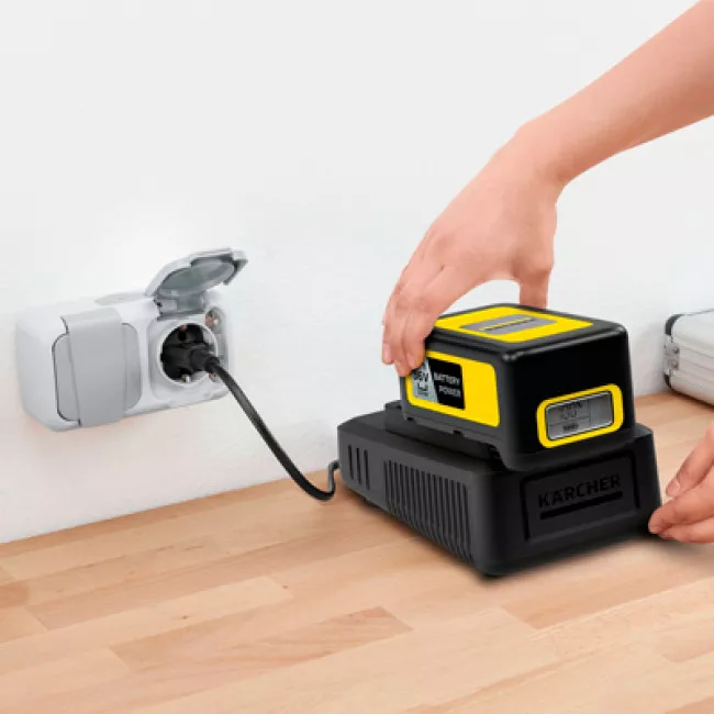 Быстрозарядное устройство KARCHER 36 V (2.445-033.0)