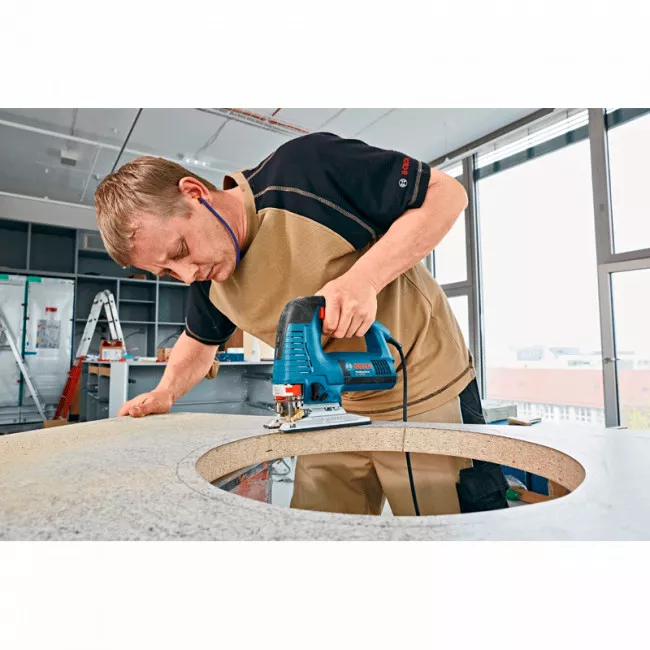 Лобзик Bosch GST 160 BCE 800Вт 800-3.000 ход/хв 2.3 кг. L-BOXX 136 (0.601.518.000)