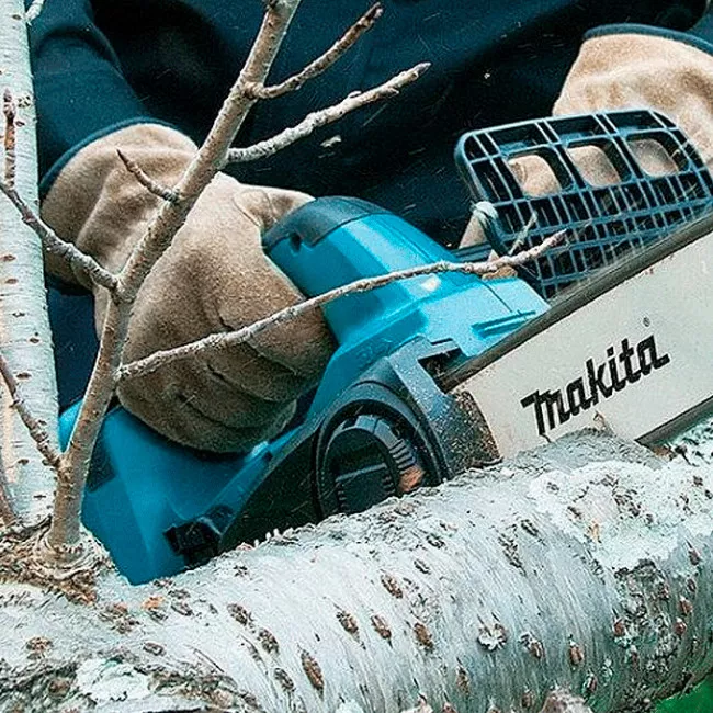 Пила цепная аккумуляторная Makita (каркас) (DUC302Z)