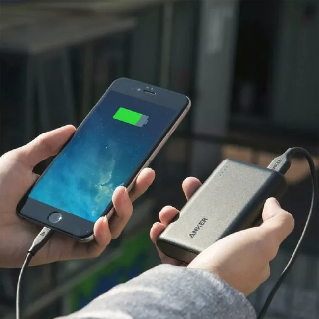Портативный аккумулятор ANKER PowerCore 10000 mAh Li-ion V3 Black (A1263H11/A1263G12)
