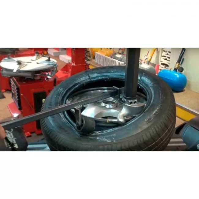 Шиномонтажний верстат BRIGHT із захватом диска 10"-22" (LC810 380V)