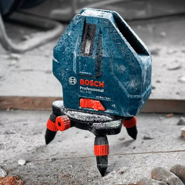 Нивелир лазерный Bosch Professional GLL 5-50 + мини штатив, 50м, ± 0,2 мм/м, IP 54 (0.601.063.N00)