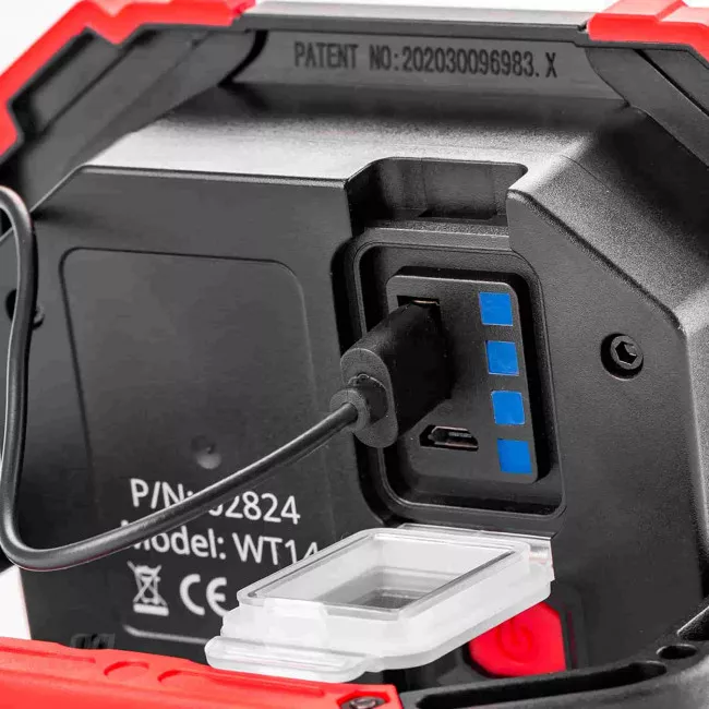 Светодиодный фонарь AMiO WT14 (02824)