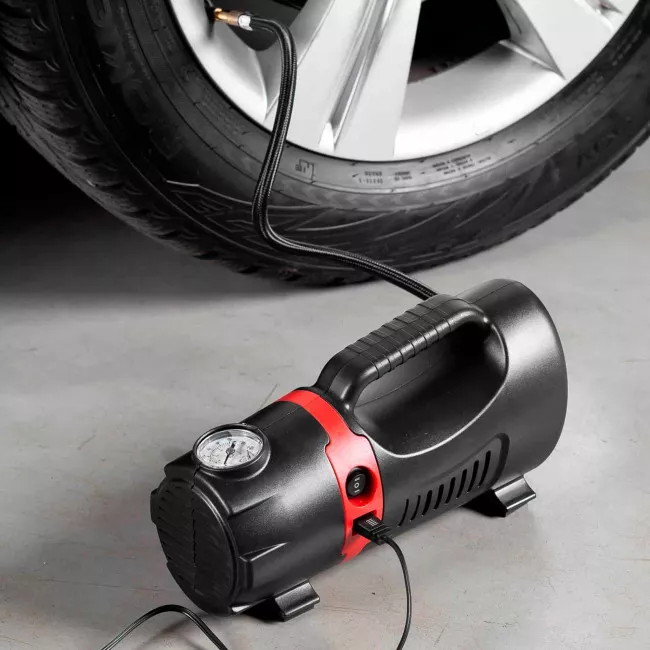 Компрессор автомобильный AMiO 12V/230V (02383)