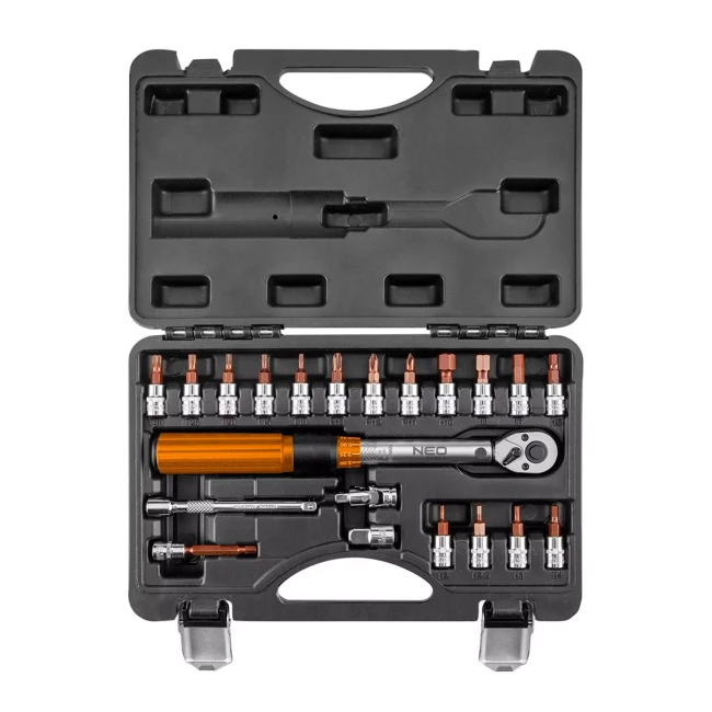 Ключ динамометрический NEO TOOLS 1/4” 5-25 Нм 21 шт (08-821) Ключ динамометрический NEO TOOLS 1/4” 5-25 Нм 21 шт (08-821)