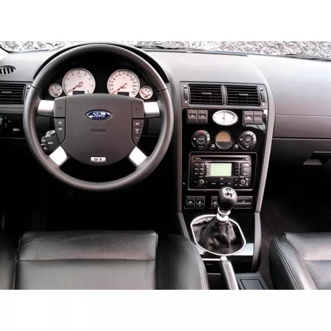 Мультимедийная автомобильная система Gazer T6009-CD132 для Ford Mondeo 2 2000-2007 77796