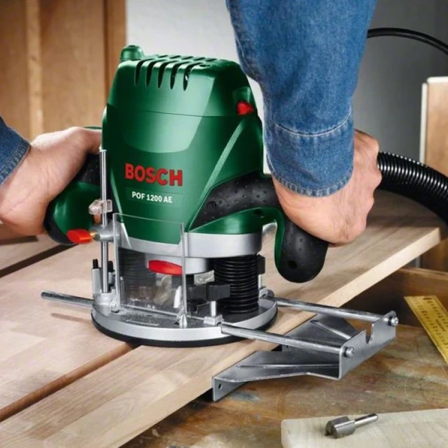 Фрезер Bosch POF 1200 AE 1200 Вт 11000-28000 об/мин 55 мм (0.603.26A.100)