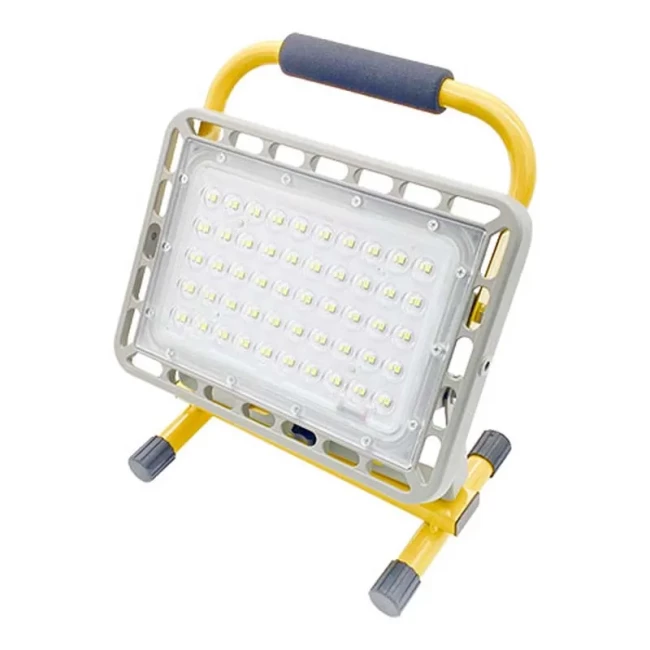 Світлодіодний прожектор Protester 100W (RCFL1001) Світлодіодний прожектор Protester 100W (RCFL1001)