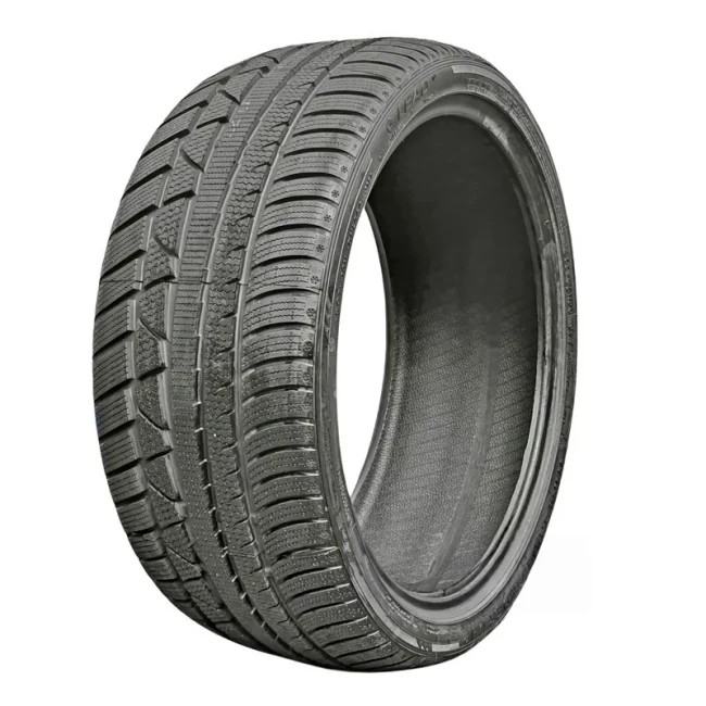 Шина LEAO WINTER DEFENDER UHP 215/50R17 95V Шина LEAO WINTER DEFENDER UHP 215/50R17 95V