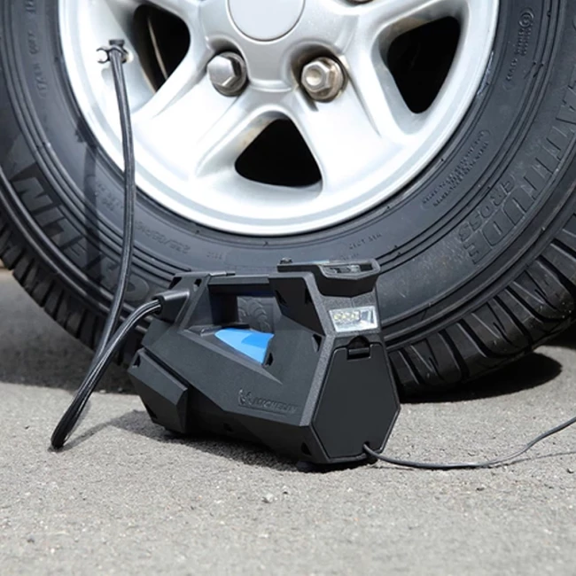 Компрессор автомобильный Michelin Digital 4x4 SUV Tyre Inflator (W12310)
