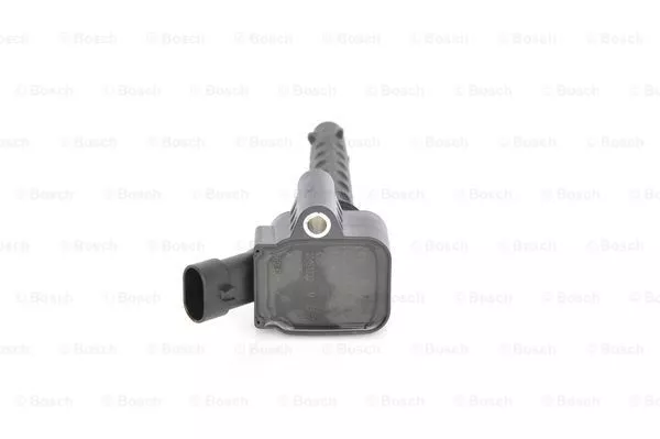 BOSCH 0 221 504 024 Котушка запалювання