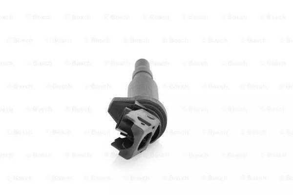 BOSCH 0 221 504 470 Катушка зажигания