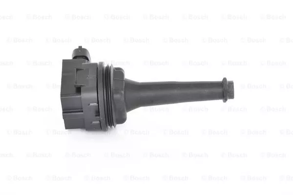BOSCH 0 221 604 008 Котушка запалювання