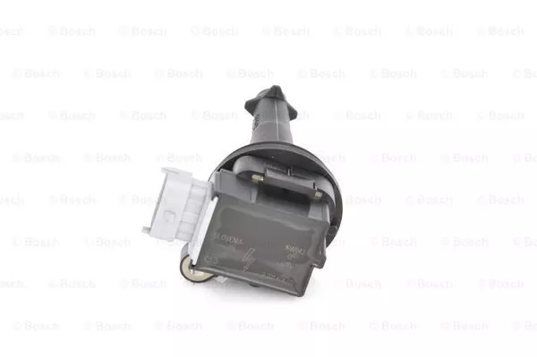 BOSCH 0 221 604 010 Катушка зажигания