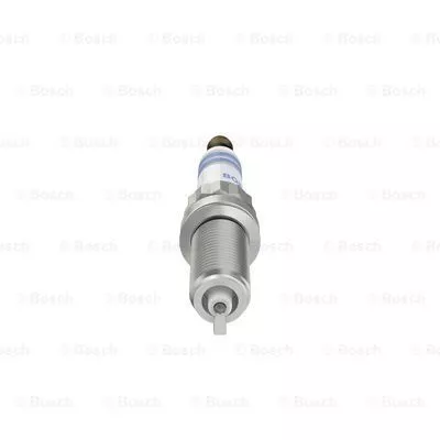 BOSCH 0 242 135 518 Свеча зажигания