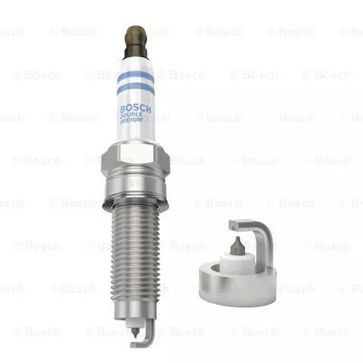 BOSCH 0 242 140 528 Свеча зажигания