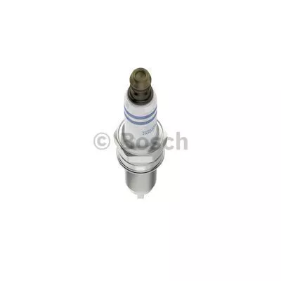 BOSCH 0 242 140 528 Свеча зажигания