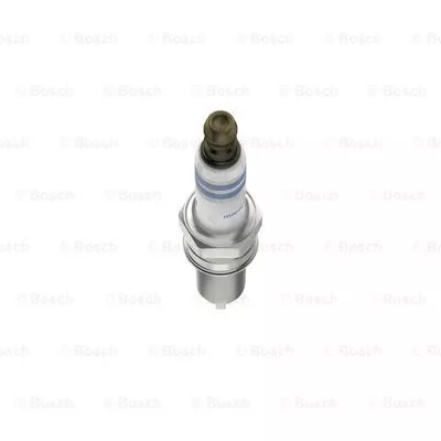BOSCH 0 242 140 515 Свеча зажигания