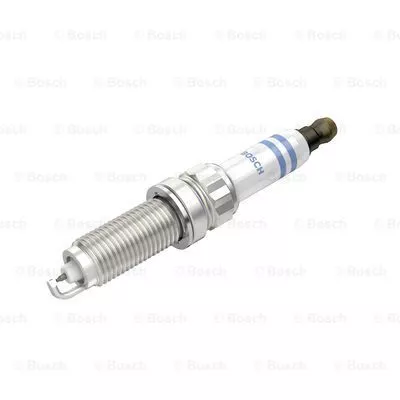 BOSCH 0 242 145 541 Свеча зажигания