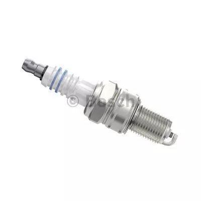 BOSCH 0 242 245 552 Свеча зажигания