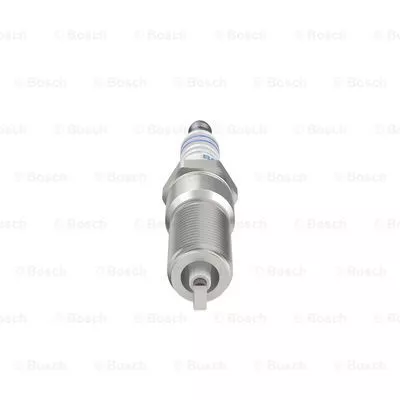 BOSCH 0 242 225 668 Свіча запалювання