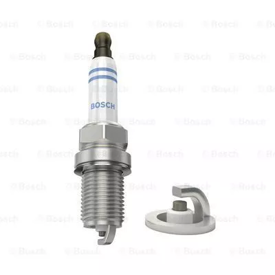 BOSCH 0 242 229 724 Свіча запалювання