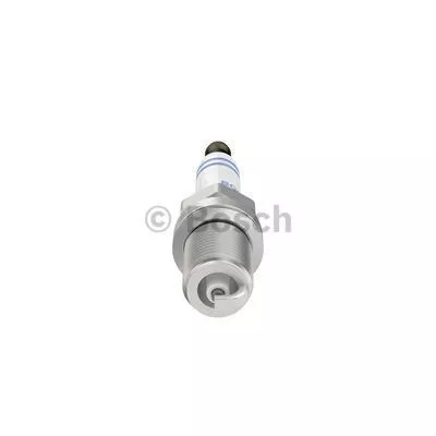 BOSCH 0 242 229 724 Свіча запалювання
