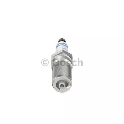 BOSCH 0 242 229 739 Свіча запалювання