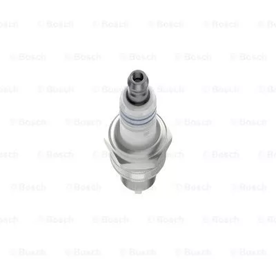 BOSCH 0242229779 Свеча зажигания