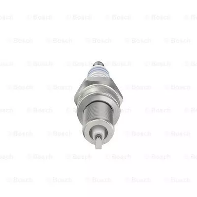 BOSCH 0242229779 Свеча зажигания