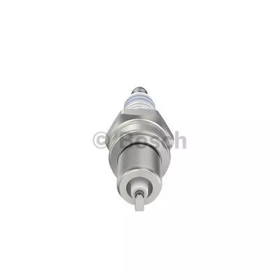 BOSCH 0242229779 Свеча зажигания