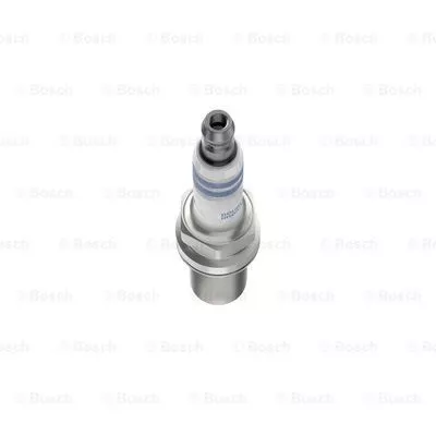 BOSCH 0 242 230 533 Свеча зажигания