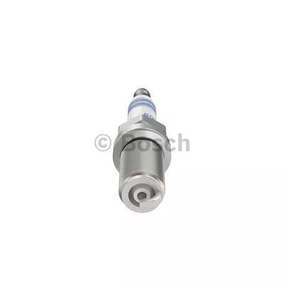 BOSCH 0 242 230 533 Свеча зажигания