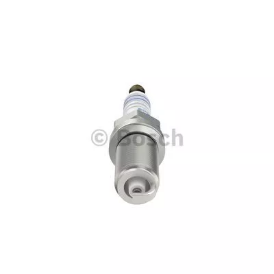 BOSCH 0 242 230 607 Свіча запалювання