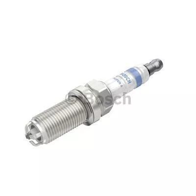 Свеча зажигания BOSCH 0242232515 на Toyota FORTUNER