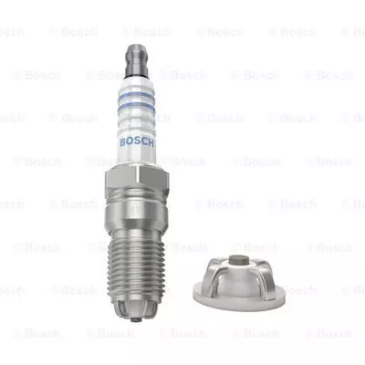 BOSCH 0 242 235 607 Свеча зажигания
