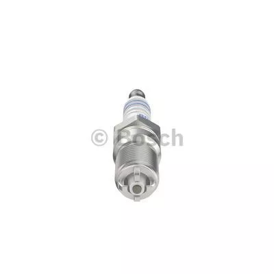 BOSCH 0 242 235 607 Свеча зажигания