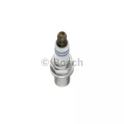 BOSCH 0 242 235 743 Свеча зажигания