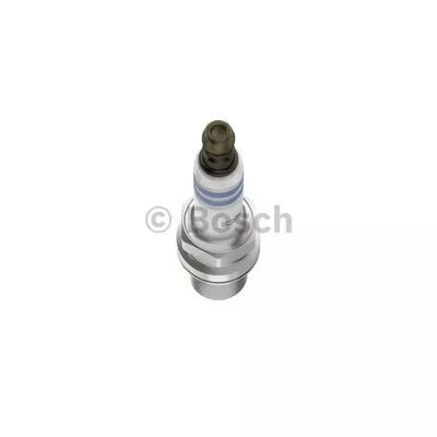 BOSCH 0 242 235 749 Свіча запалювання