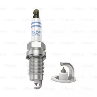 BOSCH 0 242 235 775 Свеча зажигания
