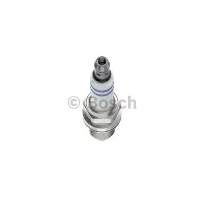 BOSCH 0 242 235 797 Свеча зажигания