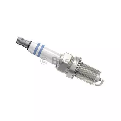 BOSCH 0 242 235 797 Свеча зажигания