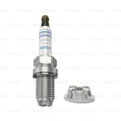 BOSCH 0 242 235 748 Свеча зажигания