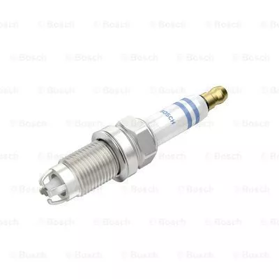 BOSCH 0 242 240 590 Свеча зажигания