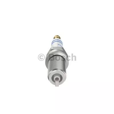 BOSCH 0 242 240 637 Свіча запалювання