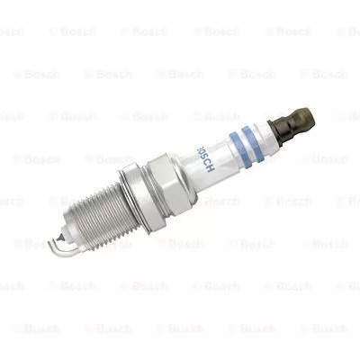 BOSCH 0 242 240 654 Свіча запалювання