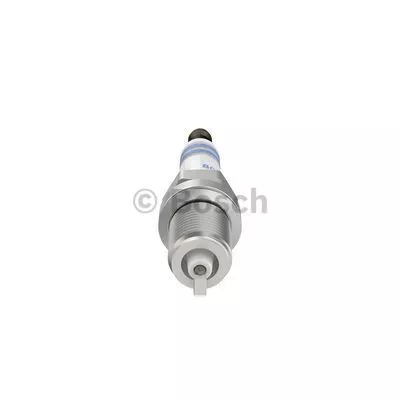 BOSCH 0 242 240 654 Свіча запалювання